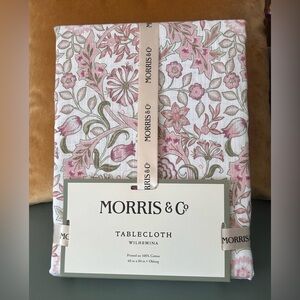 Morris & Co Wilhemina Tablecloth 60 x 84” 100% Cotton